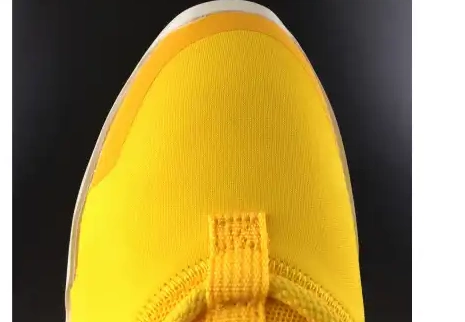 Air of Fear Nike God 1 Yellow  AR4237-700 0624